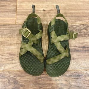 Youth Chaco EcoTread Sandals - Size 3